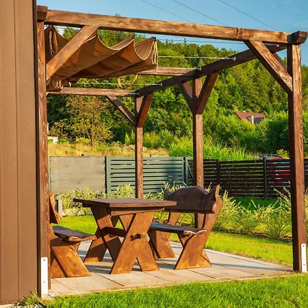 Szatki Karkonoskie Villa *