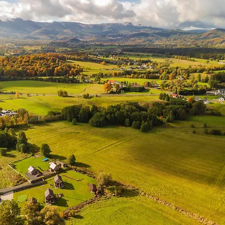 ヴィラ Szatki Karkonoskie *