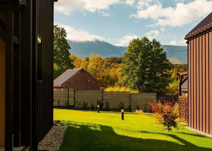 Szatki Karkonoskie Villa Bukowiec (Lower Silesia)